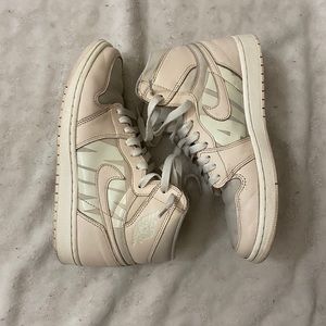 Air Jordan 1 Guava Ice